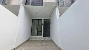 RUMAH BARU ARATA KEDOYA 3,5 LANTAI BISA KPR lokasi di Jakarta Barat, tersedia melalui melalui situs Olx