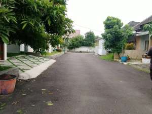 Rumah Baru Cluster dekat Klipang Kota Semarang dekat RSUD Wongsonegoro lokasi di Semarang Kota, tersedia melalui melalui situs Olx