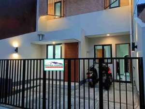 RUMAH BARU DI PONDOK KELAPA lokasi di Jakarta Timur, tersedia melalui melalui situs Olx