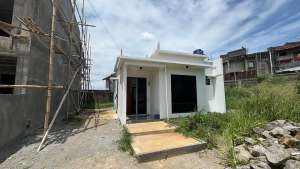 RUMAH BARU DICIGADUNG SELATAN KOTA BANDUNG lokasi di Bandung Kota, tersedia melalui melalui situs Olx