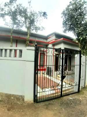 Rumah baru disewakandikontrakkan ciawi bogor lokasi di Bogor Kota, tersedia melalui melalui situs Olx