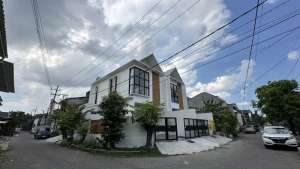 Rumah Baru Gress Minimalis 2 Lantai Cakep Tandes AsriDarmo Harapan lokasi di Surabaya Kota, tersedia melalui melalui situs Olx