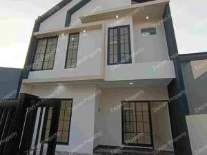 Rumah Baru Gress Mulyosari Surabaya lokasi di Surabaya Kota, tersedia melalui melalui situs Olx