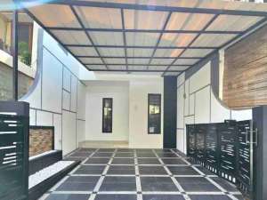 Rumah Baru Jalan 2 Mobil Pondok Kelapa lokasi di Jakarta Timur, tersedia melalui melalui situs Olx