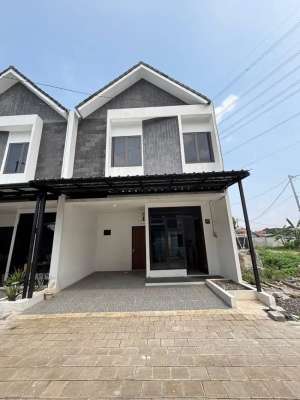 Rumah baru mepet Cibubur JakTim akses 8 menit ke LRT dan Tol Cibubur lokasi di Jakarta Timur, tersedia melalui melalui situs Olx