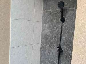 RUMAH BARU MEWAH ARAYA BINUS CLUSTER PINE HILL lokasi di Malang Kota, tersedia melalui melalui situs Olx