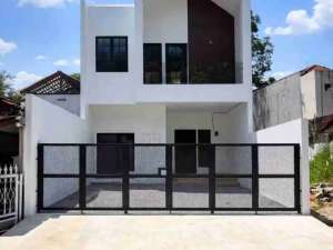 Rumah Baru Modern Komplek Cinere Harga Siap Nego lokasi di Depok Kota, tersedia melalui melalui situs Olx