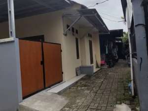 Rumah baru Renov Kenanga Cipondoh Tangerang Kota lokasi di Tangerang Kota, tersedia melalui melalui situs Olx