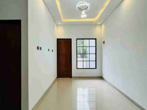 Rumah Baru Teluk Jambe Karawang lokasi di Karawang Kab., tersedia melalui melalui situs Olx