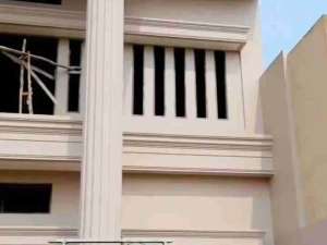 Rumah Besar Jl RE Martadinata, Ilir timur II Palembang lokasi di Palembang Kota, tersedia melalui melalui situs Olx