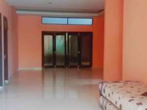 rumah. besar. view. gunung.tengah. kota. Bogor. rmh.besar. hrg. mini. lokasi. bgs.untuk. kos2an. lokasi di Bogor Kota, tersedia melalui melalui situs Olx