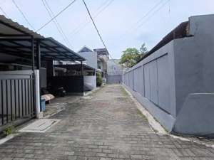 Rumah Cantik 2 Lantai dekat Mabes TNi dan Agrowisata Cilangkap , tersedia melalui melalui situs Olx