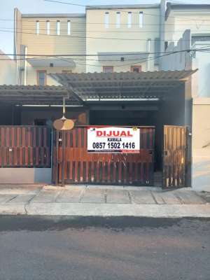 Rumah cantik dekat taman dekat taman di Bendungan hilir Jakarta pusat lokasi di Jakarta Pusat, tersedia melalui melalui situs Olx