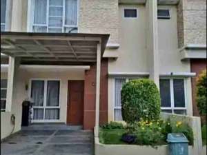 Rumah cantik di Green Bintaro pondok aren Tangerang Selatan lokasi di Tangerang Kota, tersedia melalui melalui situs Olx
