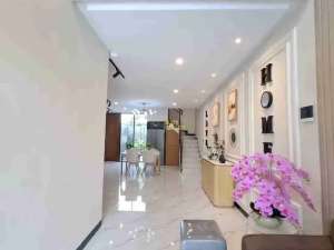 RUMAH CANTIK FULL FURNISHED DEKAT TENGKLENG GAJAH , tersedia melalui melalui situs Olx