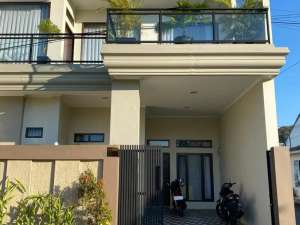 Rumah Cantik Furnished Include 3 Unit AC di Randegan Banjar Patroman Ciamis lokasi di Ciamis Kab., tersedia melalui melalui situs Olx