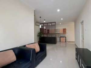 Rumah Cantik Kenari Golf PIK31 KT, Fully AC, Lokasi Super Strategis lokasi di Jakarta Utara, tersedia melalui melalui situs Olx