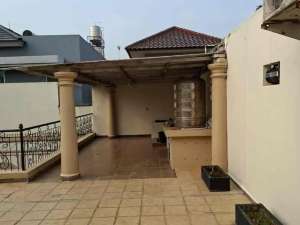 Rumah Cantik Siap Huni di Cluster Giri Loka BSD Tangsel lokasi di Tangerang Selatan Kota, tersedia melalui melalui situs Olx