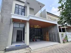RUMAH CANTIK TERBARU SIAP HUNI MODERN DI JAKAL KM 10 lokasi di Sleman Kab., tersedia melalui melalui situs Olx