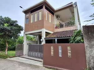 RUMAH CANTIK TERMURAH, COCOK BUAT RUMAH KELUARGA DAN HOMESTAY DEKAT TEBING BREKSI lokasi di Sleman Kab., tersedia melalui melalui situs Olx