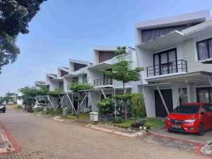 RUMAH CIGADUNG CIBEUNYING COBLONG DAGO BANDUNG UTARA STRATEGIS LINGKUNGAN NYAMAN. lokasi di Bandung Kota, tersedia melalui melalui situs Olx