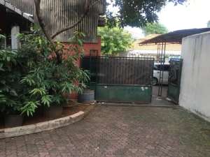 Rumah Cipinang siap Huni Samping Masjid akses 2 Mobil lokasi di Jakarta Timur, tersedia melalui melalui situs Olx