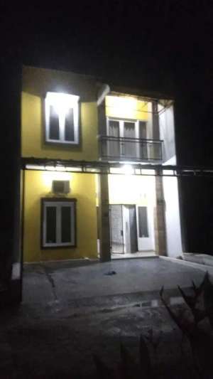 Rumah cluster baru renov siap huni pondok cabe tangsel, 3 kamar lokasi di Depok Kota, tersedia melalui melalui situs Olx