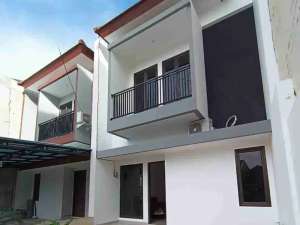 Rumah Cluster Ciledug Siap Huni Bebas Banjir Dekat Halte Busway lokasi di Tangerang Kota, tersedia melalui melalui situs Olx