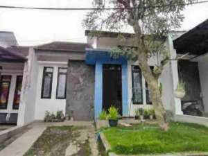 rumah cluster Cimekar Cileunyi dekat Unpad ITB ipdan tol lokasi di Bandung Kab., tersedia melalui melalui situs Olx