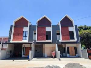 Rumah CLUSTER SIAP HUNI Dekat Palem KartikaTol Bambu Apus Jakarta Timur lokasi di Jakarta Timur, tersedia melalui melalui situs Olx