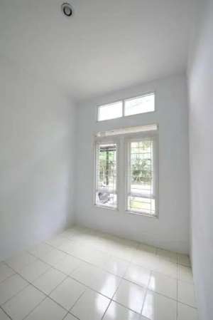 Rumah Cluster Venezia Sentraland Paradise Dekat Stasiun Parung Panjang lokasi di Bogor Kab., tersedia melalui melalui situs Olx