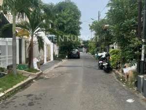 Rumah Dalam Komplek Siap Huni Di Pulo Asem lokasi di Jakarta Timur, tersedia melalui melalui situs Olx