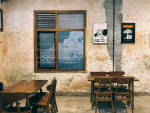 Rumah Dekat Alun2 Bandung cocok untuk cafe dll lokasi di Ciamis Kab., tersedia melalui melalui situs Olx