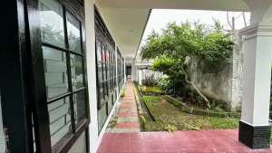 Rumah Dekat Cibubur Junction lokasi di Depok Kota, tersedia melalui melalui situs Olx