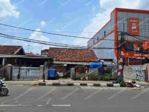 RUMAH DEKAT UNJ SUNAN GIRI PEMUDA RAWAMANGUN KOMERSIAL lokasi di Jakarta Timur, tersedia melalui melalui situs Olx
