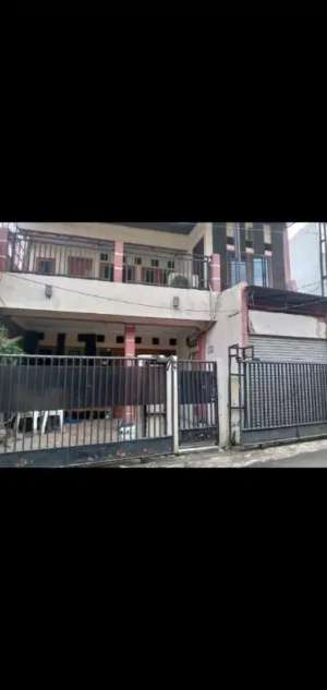 Rumah di Buaran Duren Sawit Jakarta Timur lokasi di Jakarta Timur, tersedia melalui melalui situs Olx