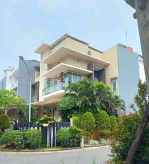 Rumah di Gading Residence Kelapa Gading Bagus 3 Lantai Bebas Banjir lokasi di Jakarta Utara, tersedia melalui melalui situs Olx