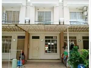 Rumah Di Green Lake City Luas 4x12m 2 Lantai Rapi Siap Huni lokasi di Tangerang Kota, tersedia melalui melalui situs Olx