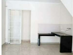 Rumah Di Green Lake City Luas 4x12m 2 Lantai Rapi Siap Huni lokasi di Tangerang Kota, tersedia melalui melalui situs Olx