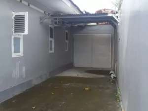 Rumah Di Jl Pattimura Solo Tanah Luas Siap Pakai Disewakan Harga Murah lokasi di Surakarta Kota, tersedia melalui melalui situs Olx