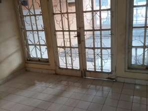 Rumah Di Lapangan Ros Bukit Duri Jaksel lokasi di Jakarta Timur, tersedia melalui melalui situs Olx