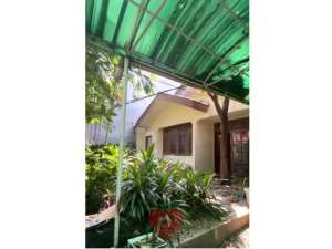 Rumah di Niaga Hijau Pondok Indah Jakarta Selatan lokasi di Jakarta Selatan, tersedia melalui melalui situs Olx