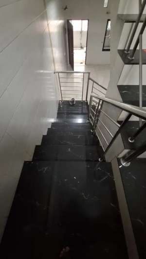 Rumah di Pademangan 4 - Hadap Timur Laut lokasi di Jakarta Utara, tersedia melalui melalui situs Olx