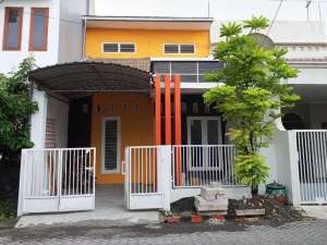 Rumah di Rungkut Permai lokasi di Surabaya Kota, tersedia melalui melalui situs Olx