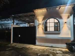 RUMAH DI SEWAKAN-BUMI CIMANGGIS INDAH-PEKAPURAN-DEPOK lokasi di Depok Kota, tersedia melalui melalui situs Olx