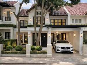 Rumah dijual cibubur lokasi di Depok Kota, tersedia melalui melalui situs Olx