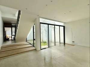 Rumah Dijual Cilandak, Pondok Labu Dekat Toll, Townhouse - Akses Jalan besar lokasi di Jakarta Selatan, tersedia melalui melalui situs Olx