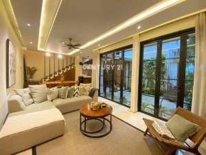 Rumah Dijual Cinere Dalam Komplek Depan Cinere Mall Dekat MRT lokasi di Depok Kota, tersedia melalui melalui situs Olx