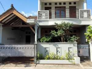 Rumah dijual di Bukit Nusa Indah Serua Ciputat dekat Stasiun Sudimara lokasi di Tangerang Selatan Kota, tersedia melalui melalui situs Olx