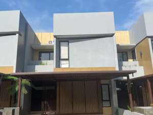 Rumah Dijual Di Cinangka Cluster Pinggir Jalan Utama Dekat Ke pintu Tol Strategis lokasi di Depok Kota, tersedia melalui melalui situs Olx